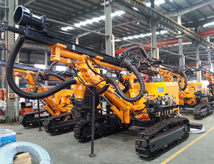 KGH4/YCH4型露天潛孔鉆車