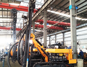 KGH8型露天潛孔鉆車