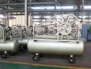 KS工業(yè)用活塞式空氣壓縮機(jī)