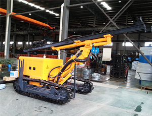 KY125型露天潛孔鉆車(chē)